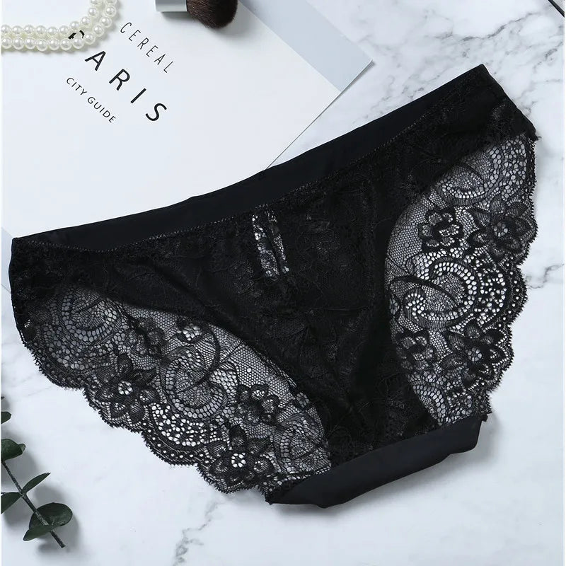 Women Lace Panties Seamless Cotton Panty Hollow Out Briefs Cozy Breathable Lingerie Ladies Thong Plus Size 1pcs Underwear